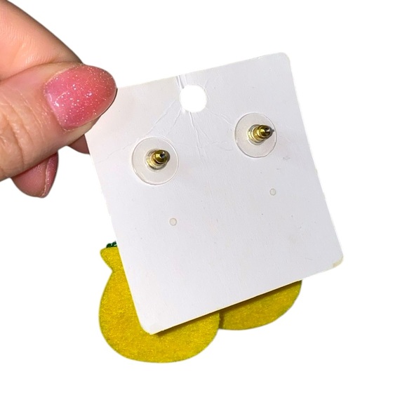 NWOT Yellow/Green Pineapple Beaded Earrings - Picture 5 of 7